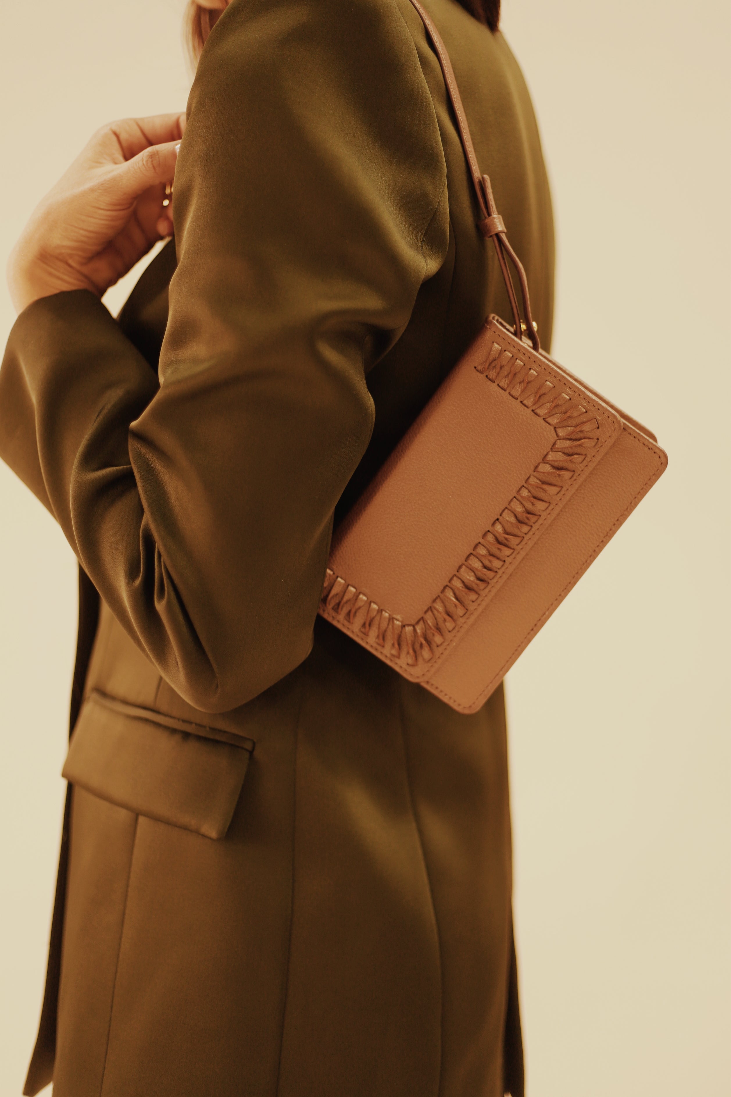 REAL BELT BAG BRONZE