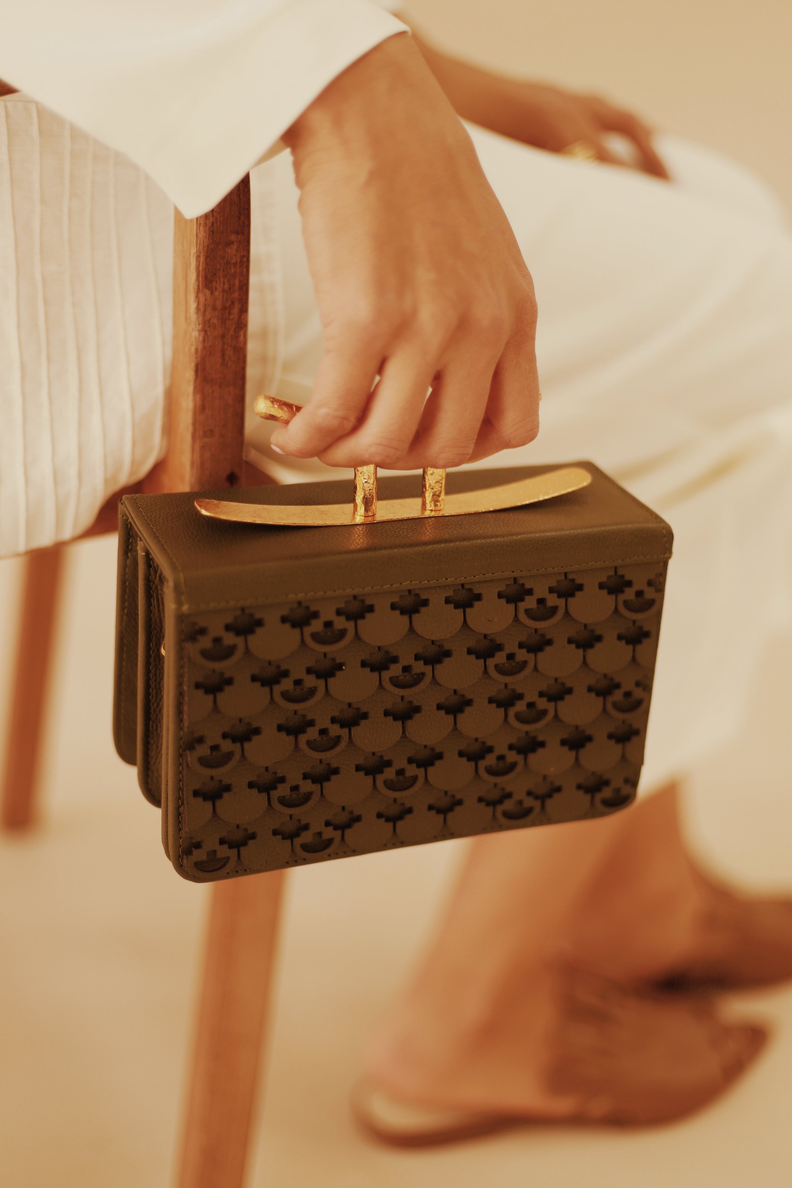 TAIRONA BAG OLIVE